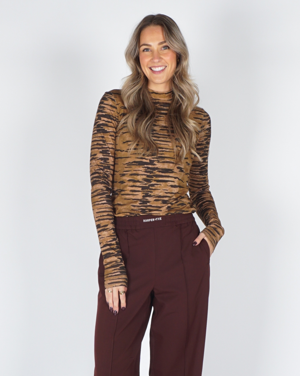 TOP JANE TIJGERPRINT BRUIN