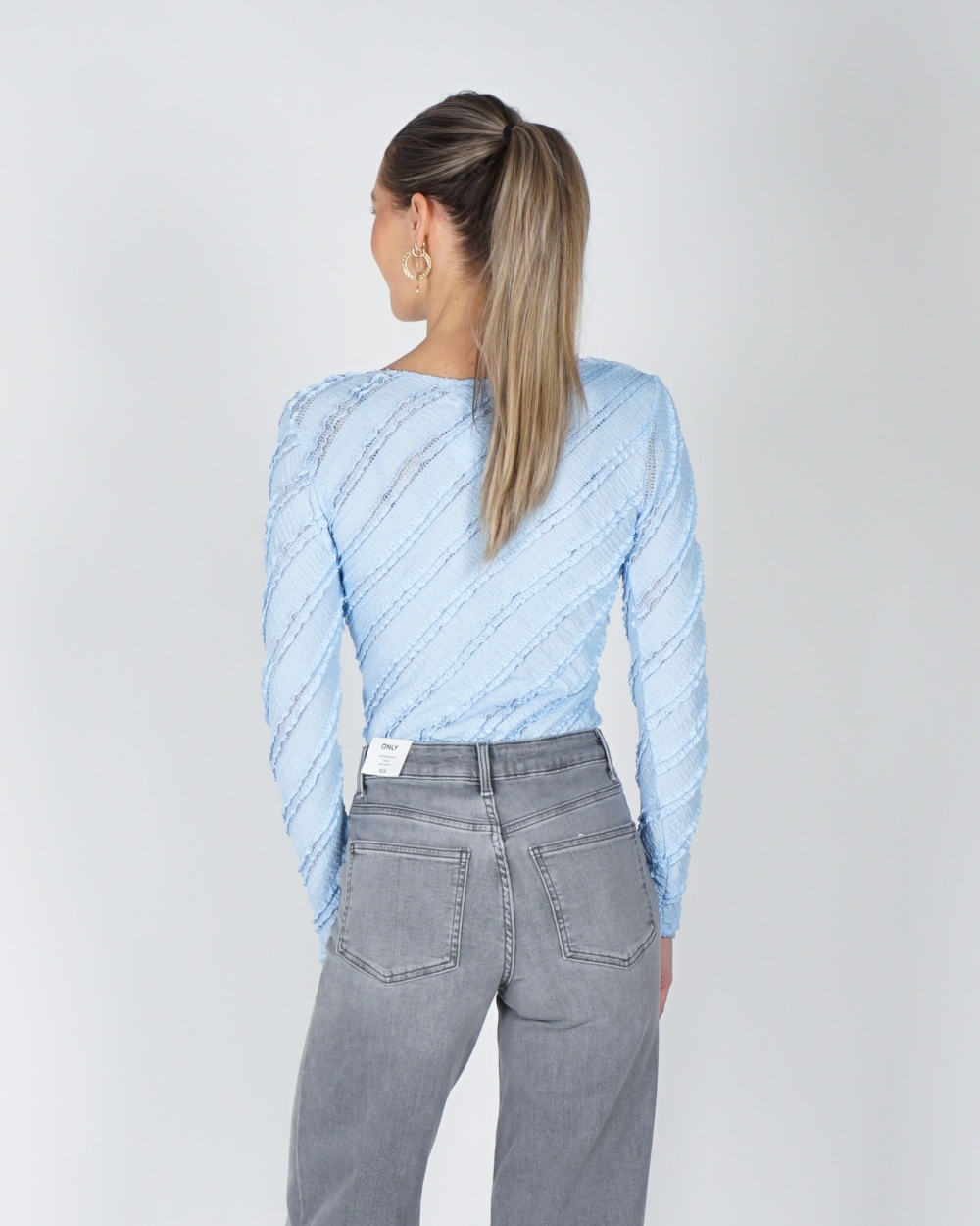 RUFFLE BODY LICHTBLAUW