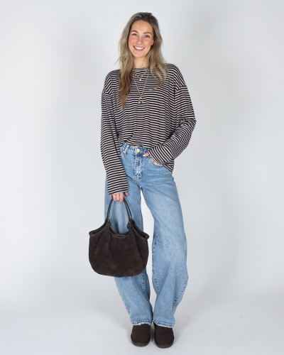 LONGSLEEVE MET DUNNE STREEP BRUIN/WIT