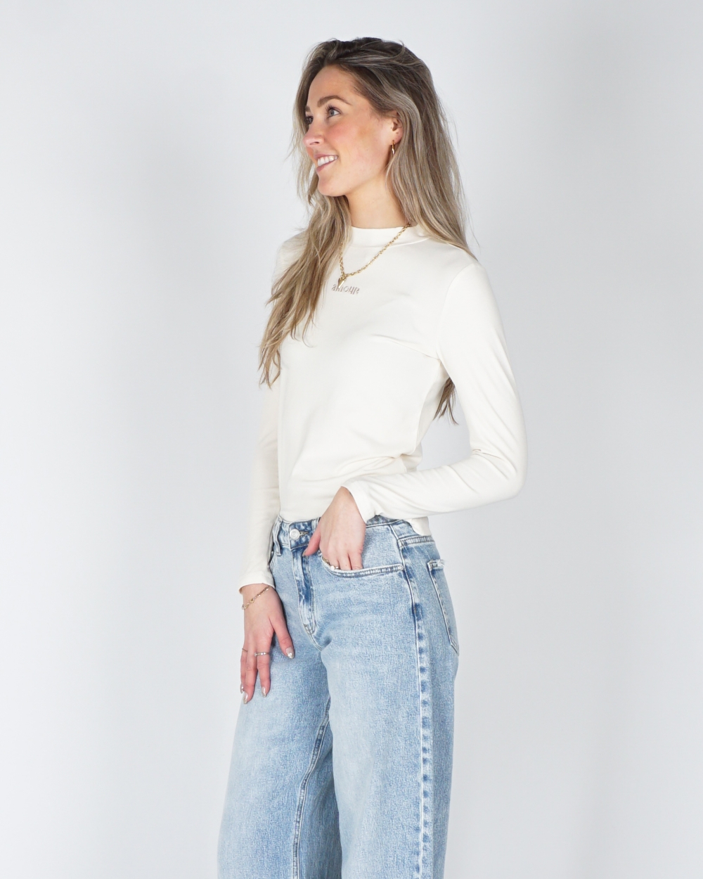 LONGSLEEVE MET COL AMOUR ECRU