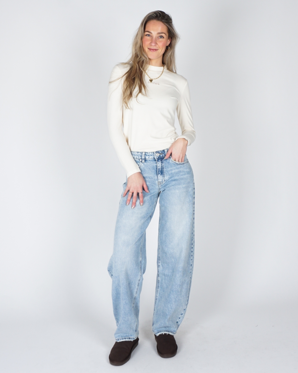 LONGSLEEVE MET COL AMOUR ECRU