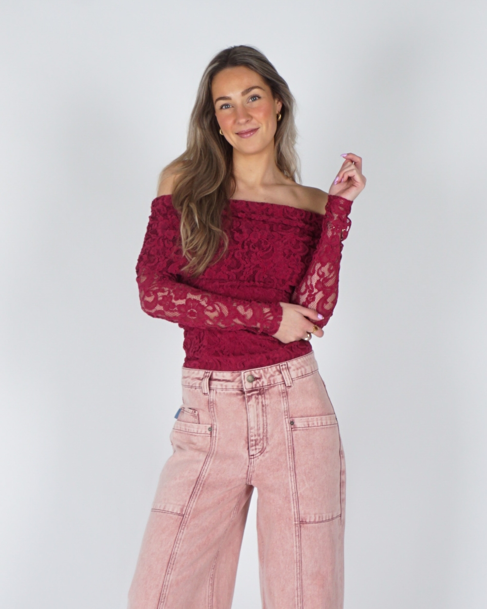 OFF SHOULDER LONGSLEEVE JENTHE FUCHSIA