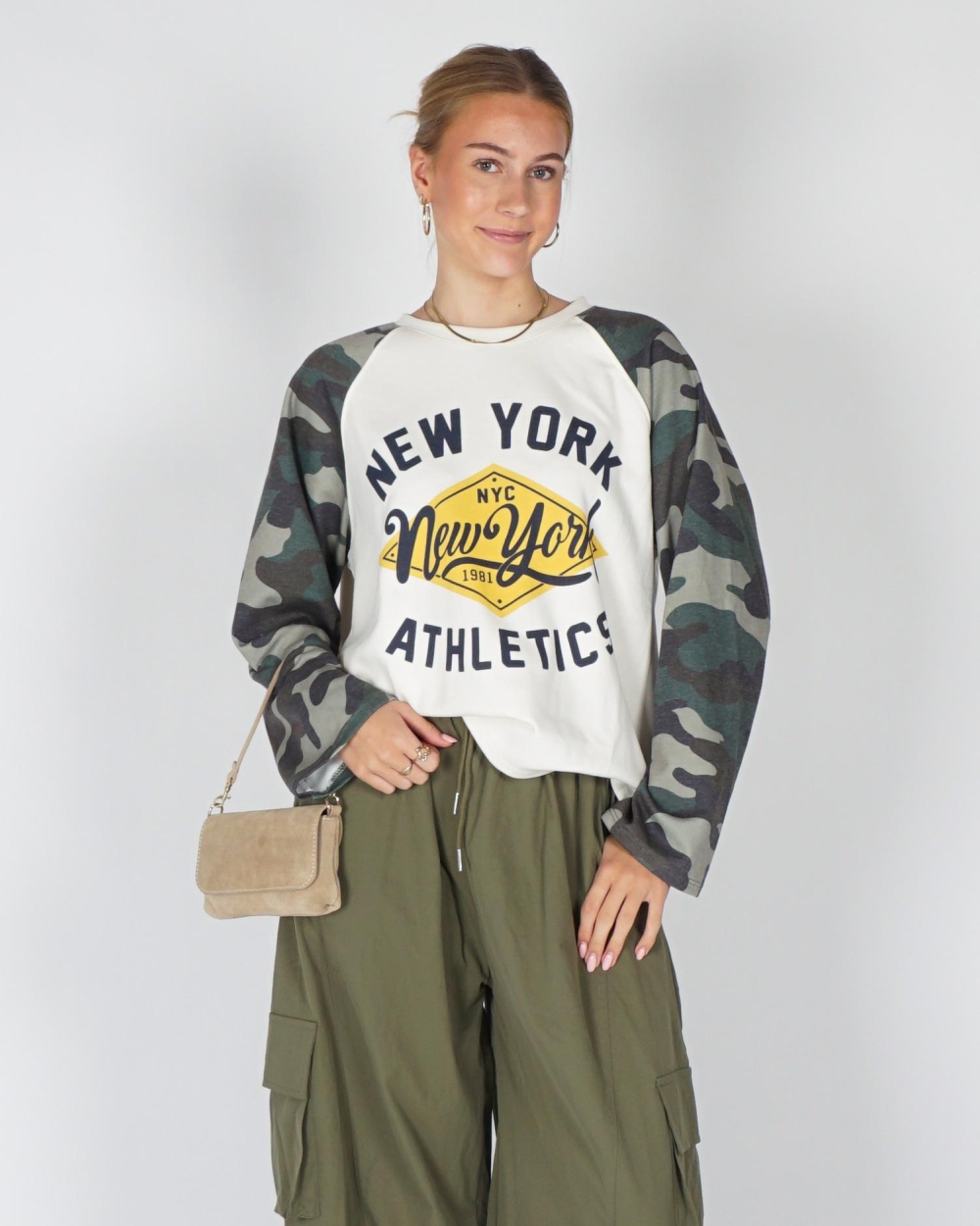 Gossip LONGSLEEVE NEW YORK Wit