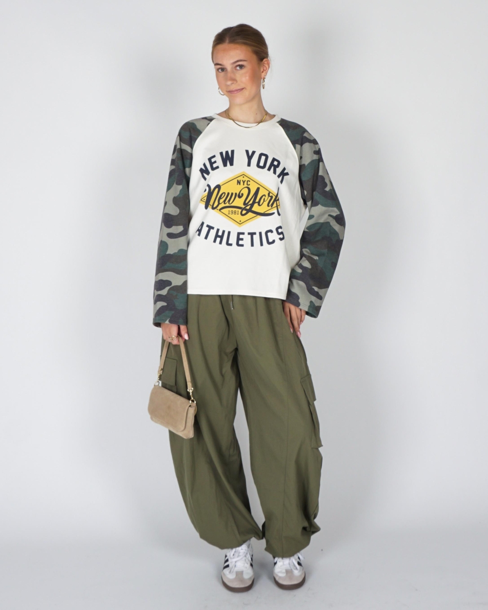 Gossip LONGSLEEVE NEW YORK Wit