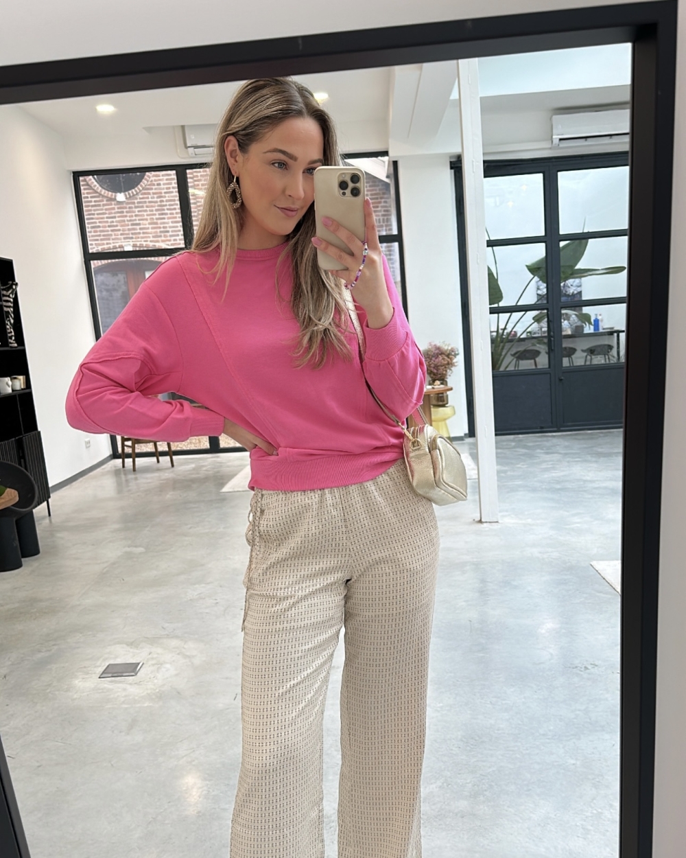SWEATSHIRT WITH RAW EDGE SEAMS ROZE 