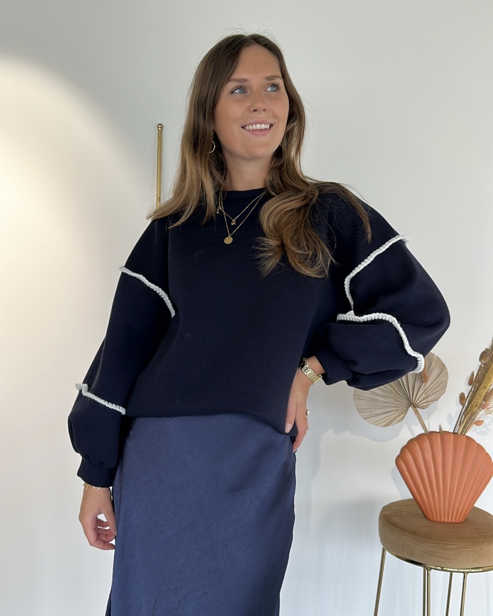 SWEATER FLEUR DONKERBLAUW