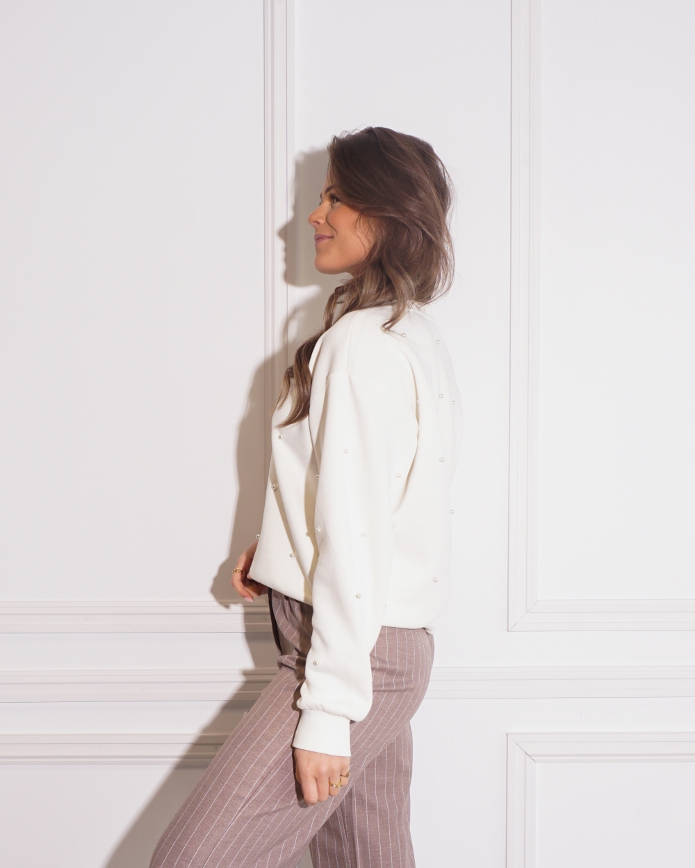 SWEATER MET PARELS WIT