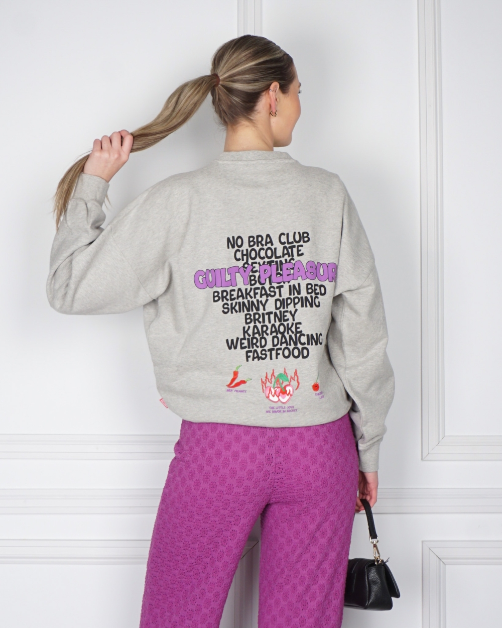SWEATER GUILTYLIST GRIJS PAARS