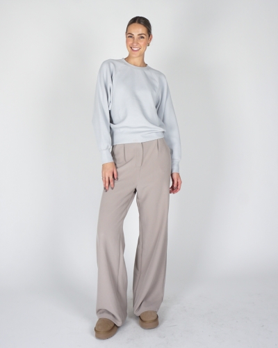 SWEATER MET RIB LICHTBLAUW