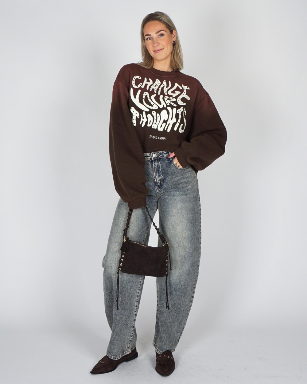 Studio Amaya CHANGE SWEATER Bruin