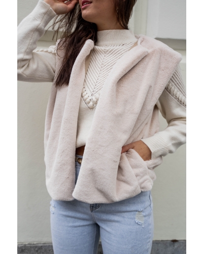 FLUFFY GILET OFF WHITE