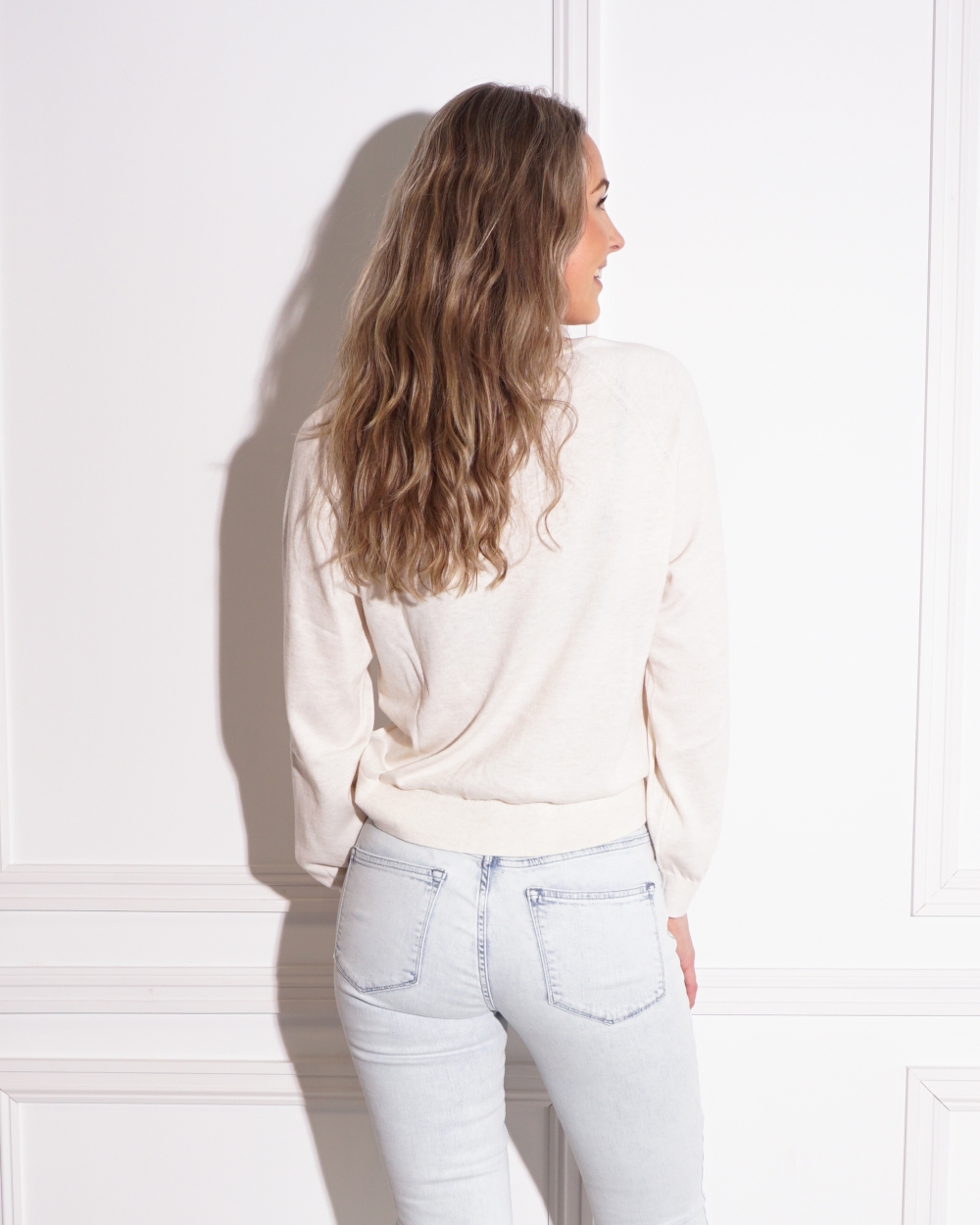 TRUI MET ROZE V-HALS BEIGE