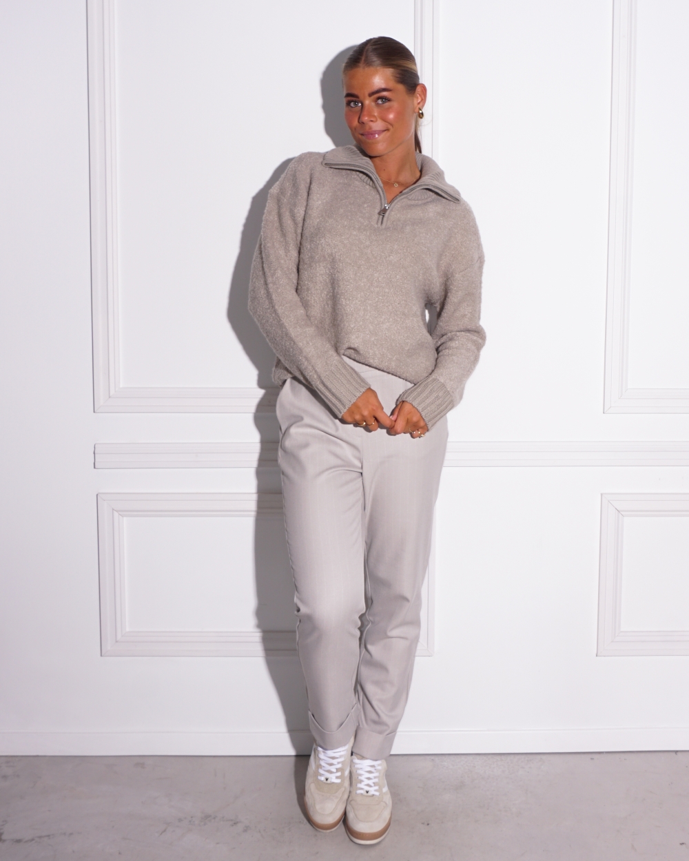 BOUCLE TRUI MET RITS BEIGE