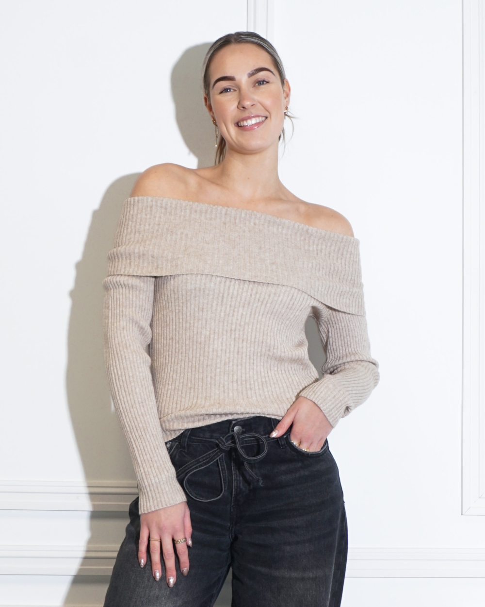 TRUI KATIA OFFSHOULDER BEIGE