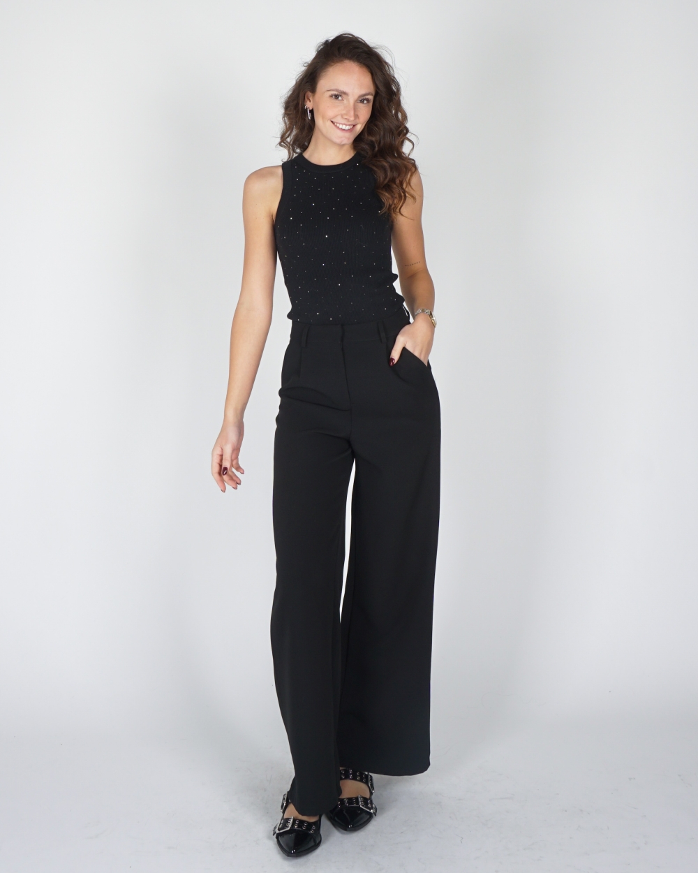 TANKTOP MET STRASS ZWART