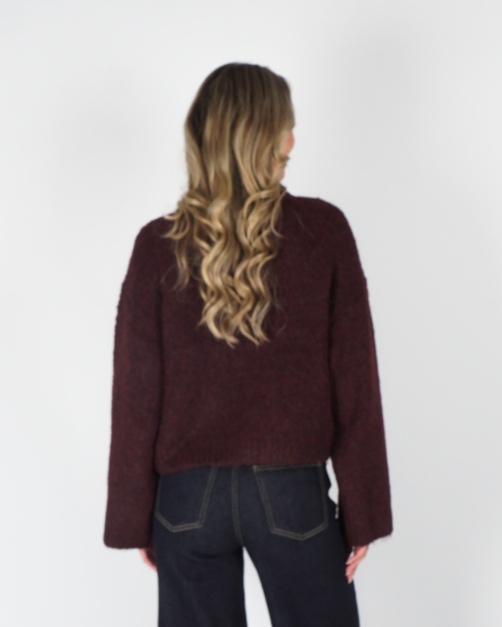BOUCLE VEST MET KNOPEN BRUIN/BORDEAUX