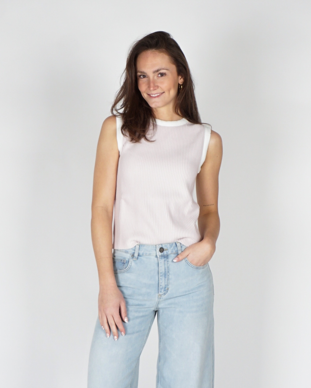 MOUWLOZE RIBTOP LICHT ROZE
