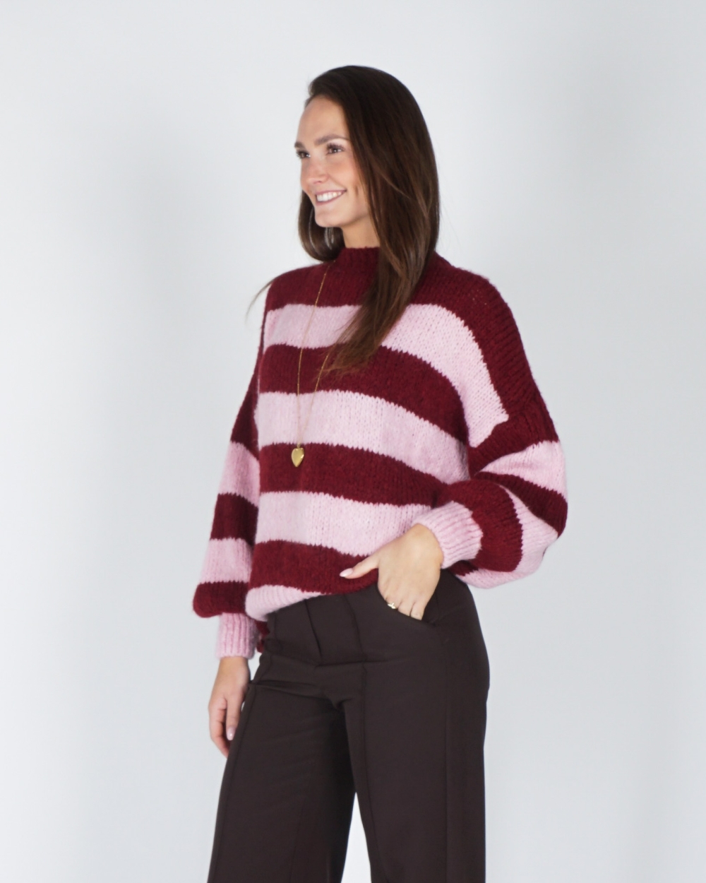 GESTREEPTE TRUI JODI BORDEAUX/ROZE