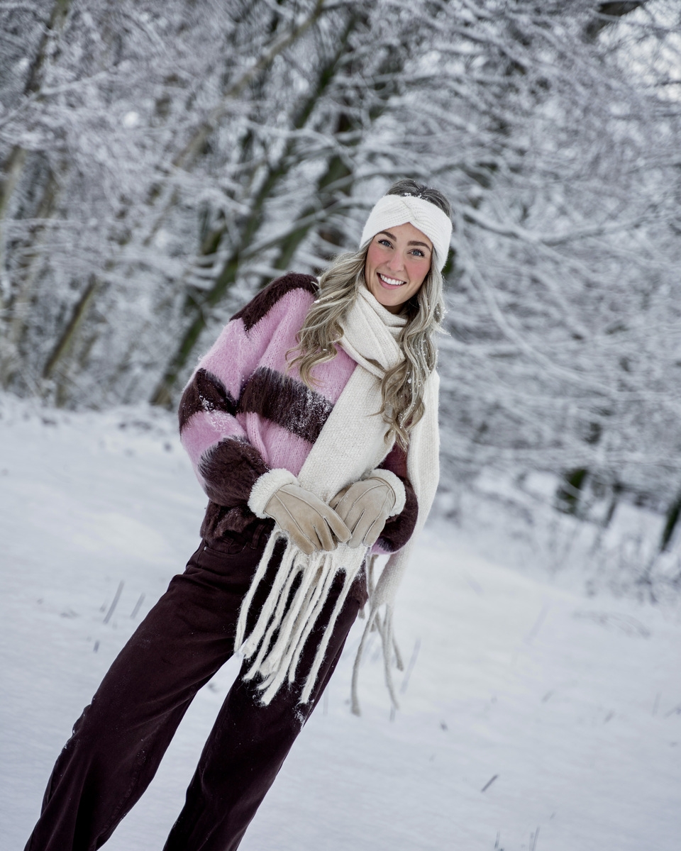 FLUFFY GESTREEPTE TRUI BRUIN/ROZE
