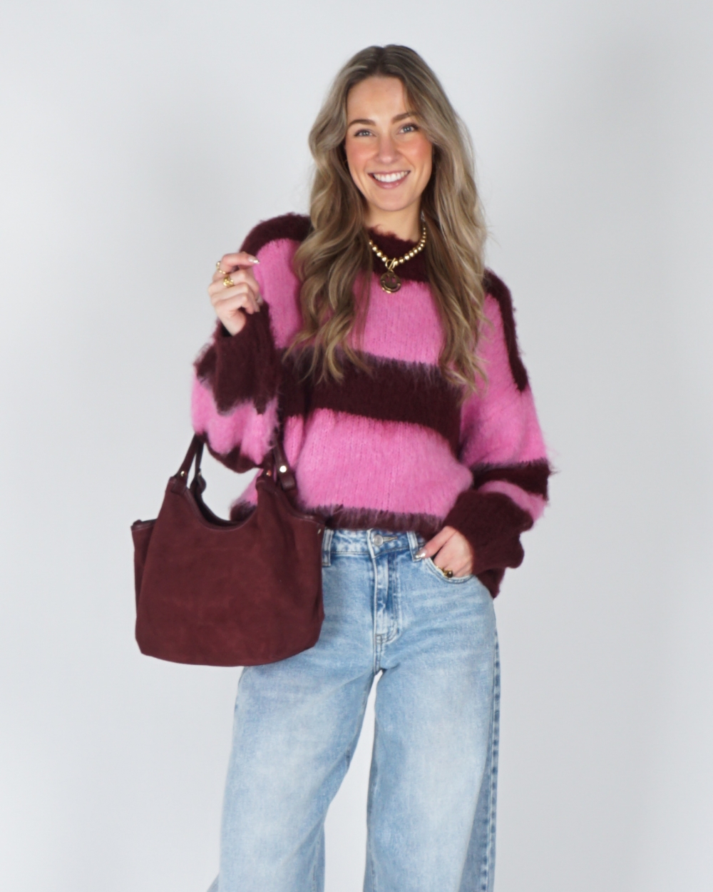 FLUFFY GESTREEPTE TRUI BORDEAUX/ROZE