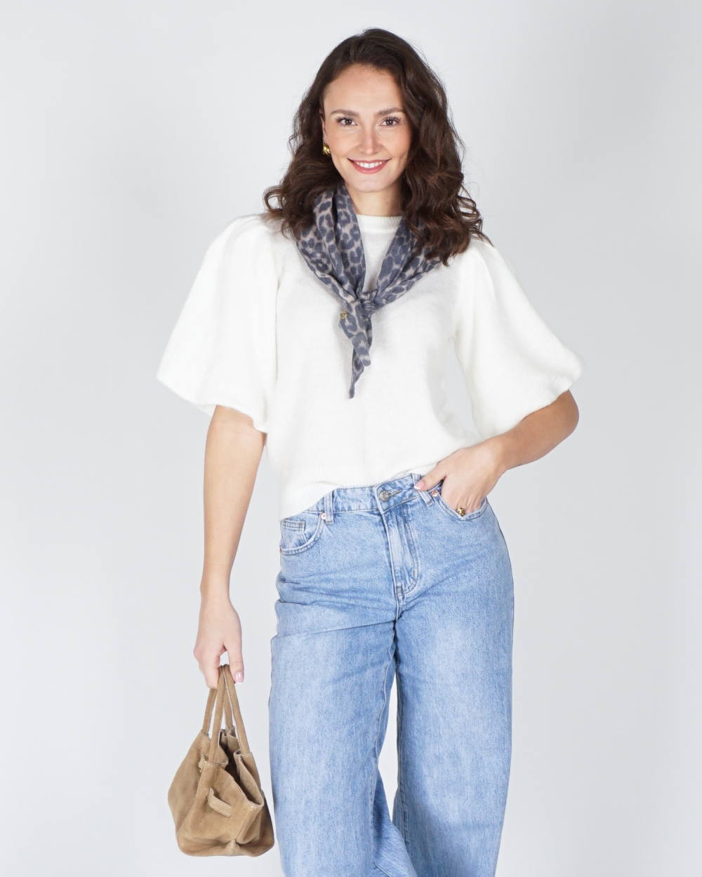 KNITTED TOP MET POFMOUW WIT JINIE HOPE