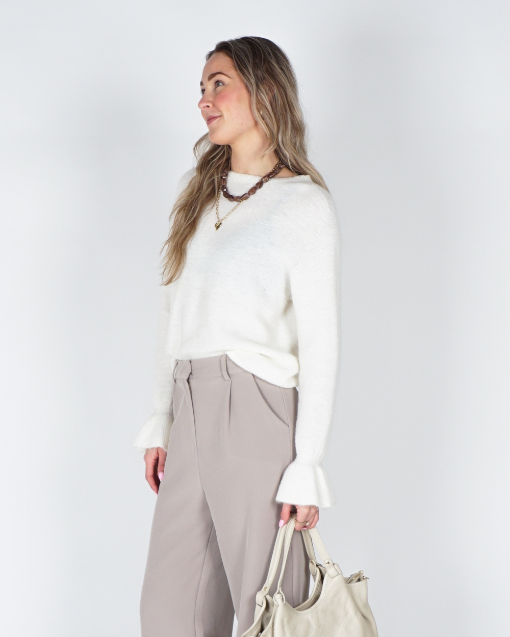 TRUI MET RUFFLE ECRU