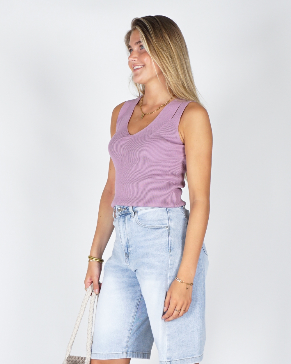 RIB TOP MET SCHOUDERDETAILS LILA