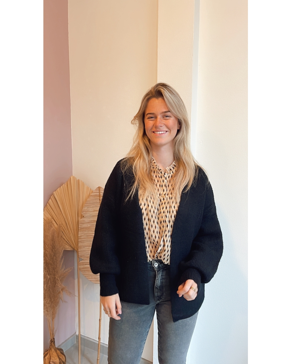 VEST ISA ZWART