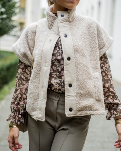 OVERSIZED TEDDY GILET BEIGE