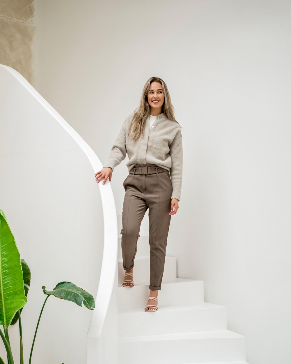 KNITTED BOMBER JACKET BEIGE