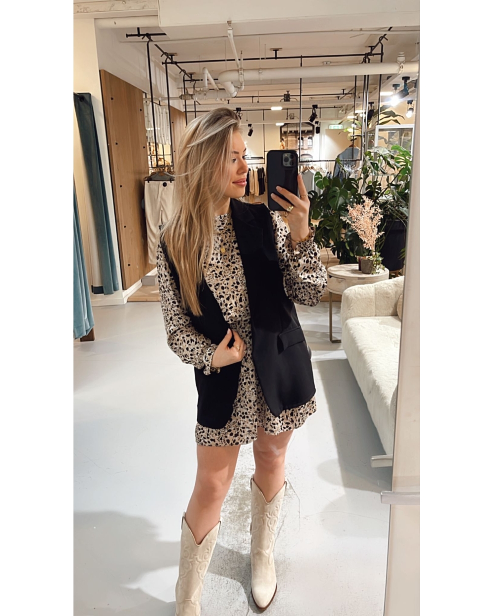 ZWART GILET LILLY