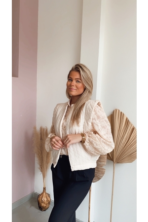 Beige 