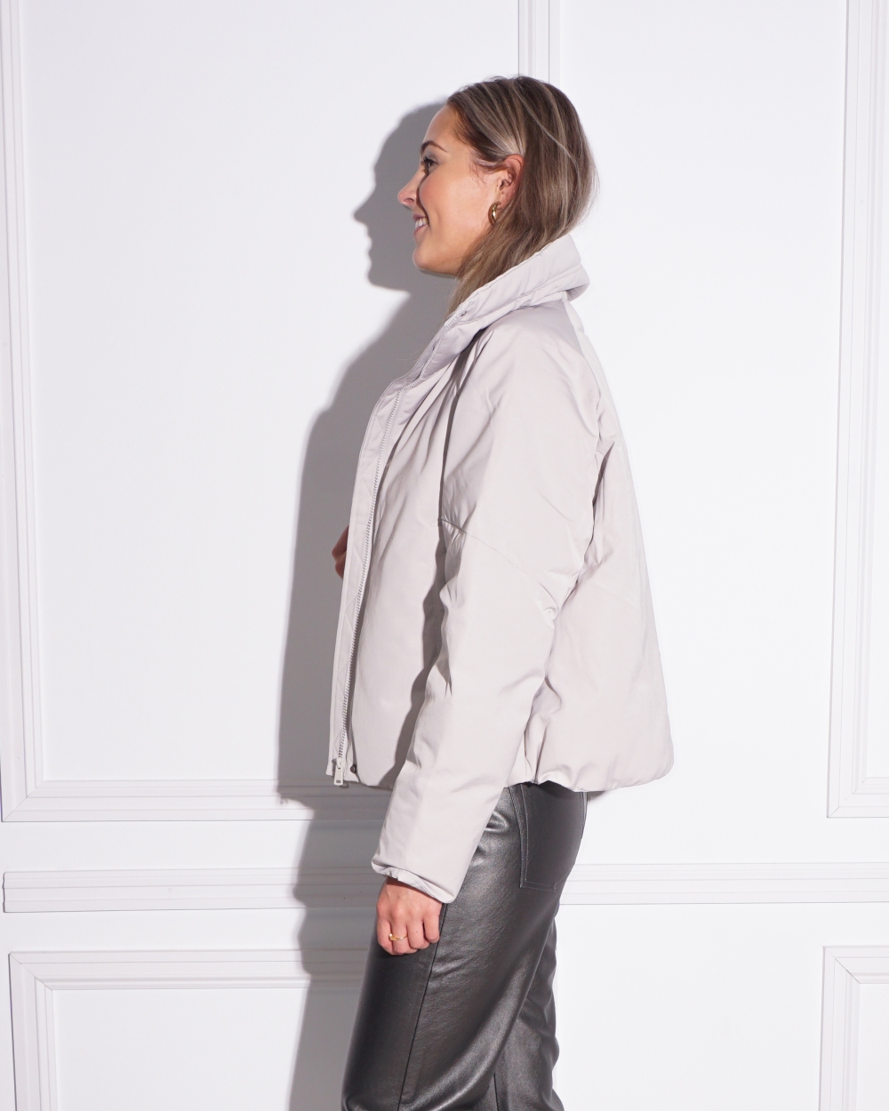 OVERSIZED CROPPED PUFFER ECRU
