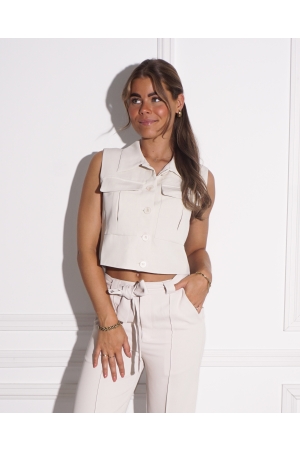 Beige 