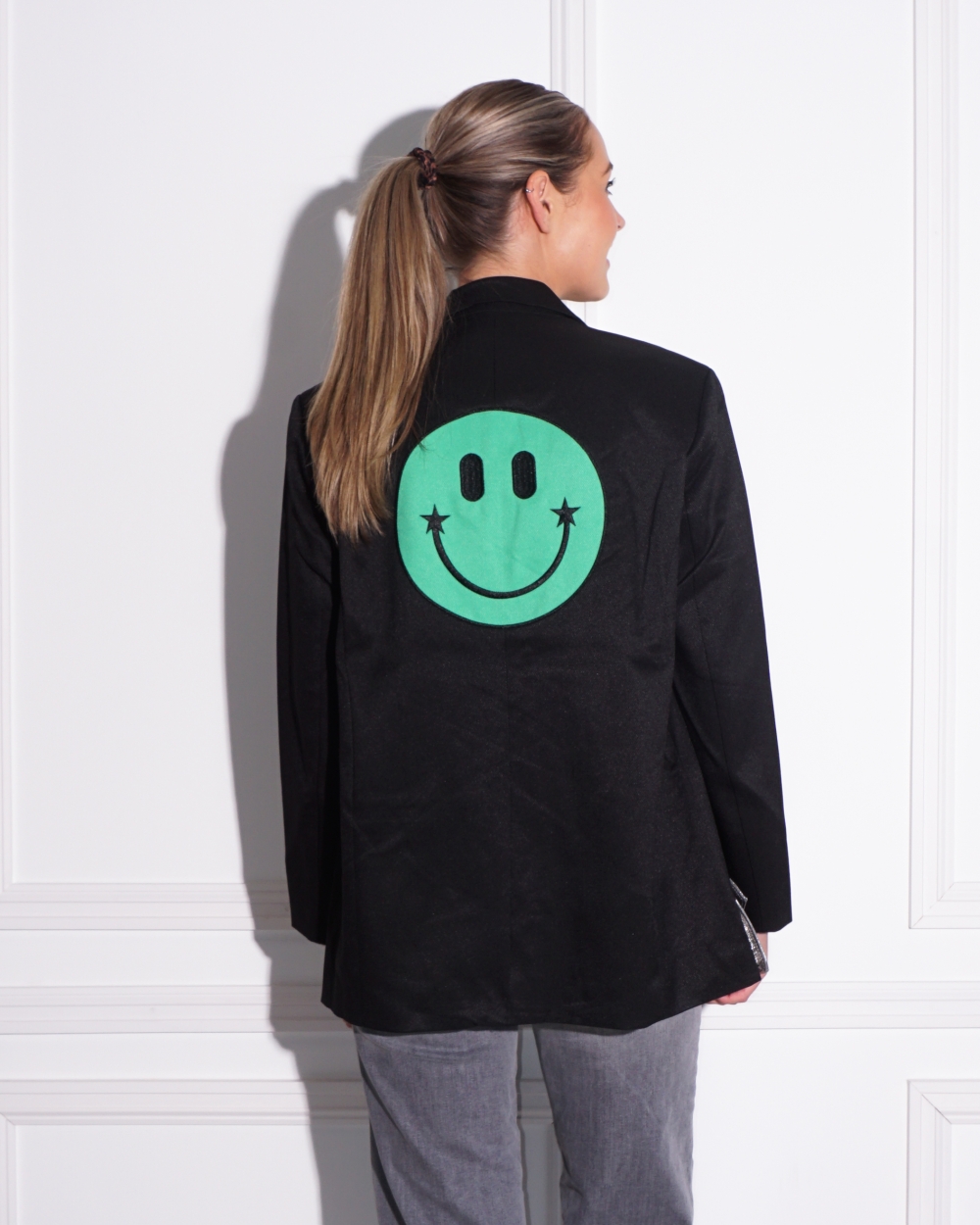 BODI BLAZER SMILEY ZWART