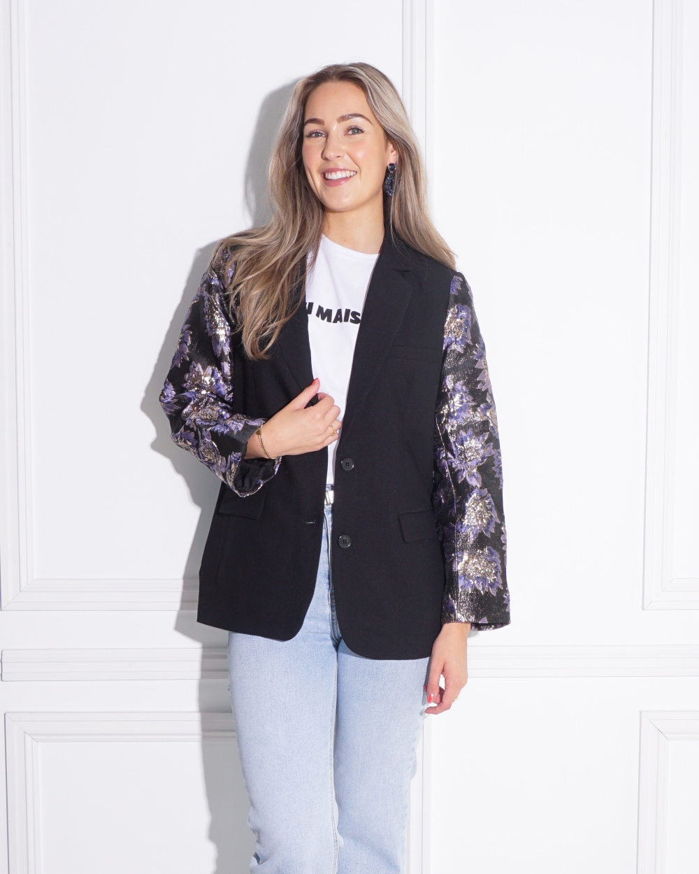 BLAZER MET JACQUARD MOUWEN ZWART
