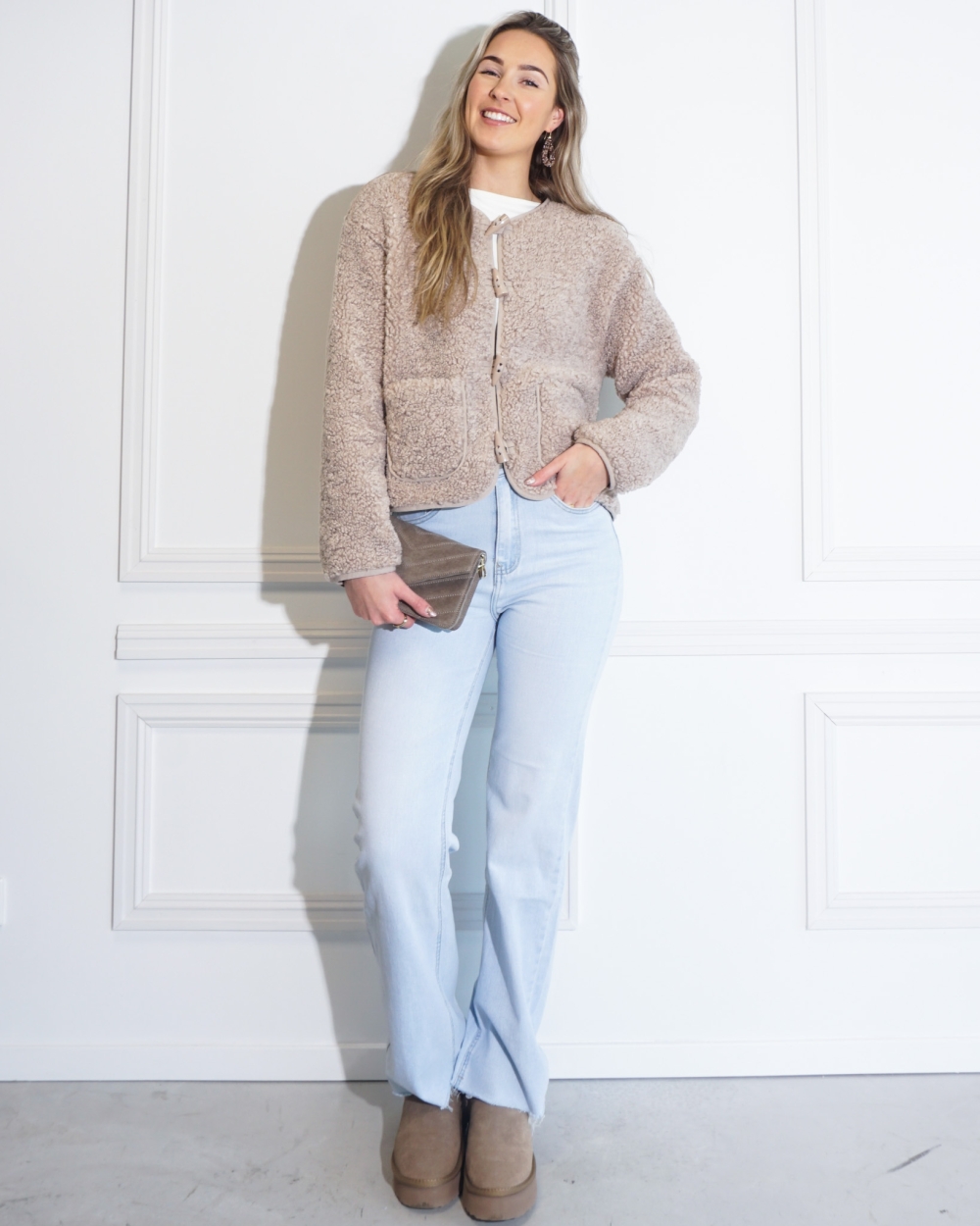 BEIGE TEDDY JAS MET KNOPEN