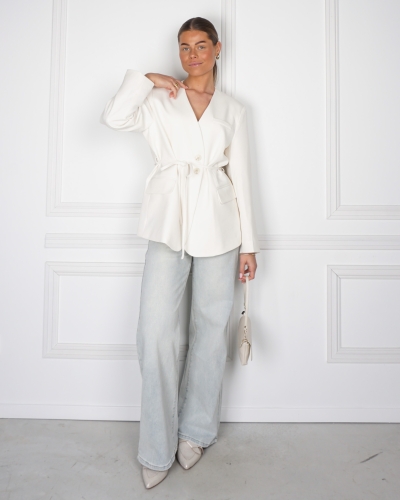 GETAILLEERDE BLAZER ECRU