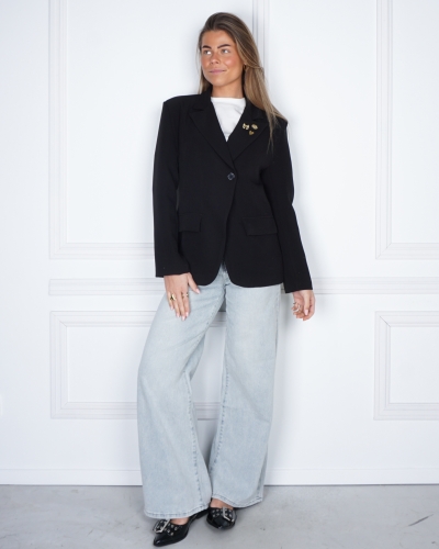 ESSENTIAL FITTED BLAZER ZWART