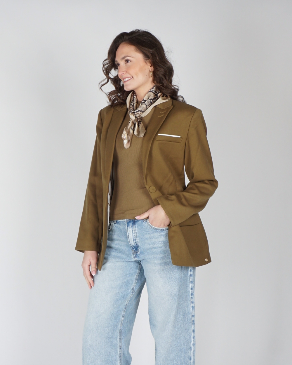 BLAZER KANAN OLIJF GROEN