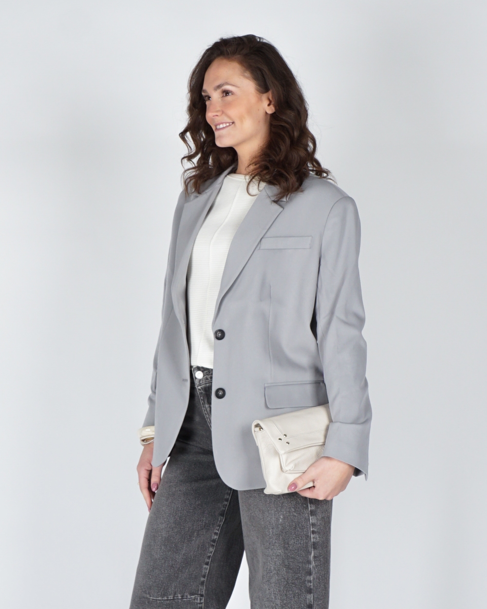 OVERSIZED BLAZER MET KNOOPDETAILS GRIJS