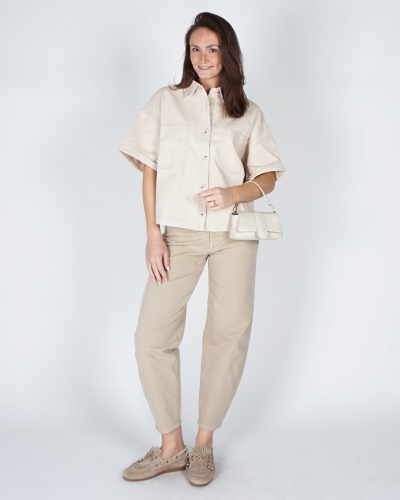 DENIM BLOUSE MET KORTE MOUWEN BEIGE