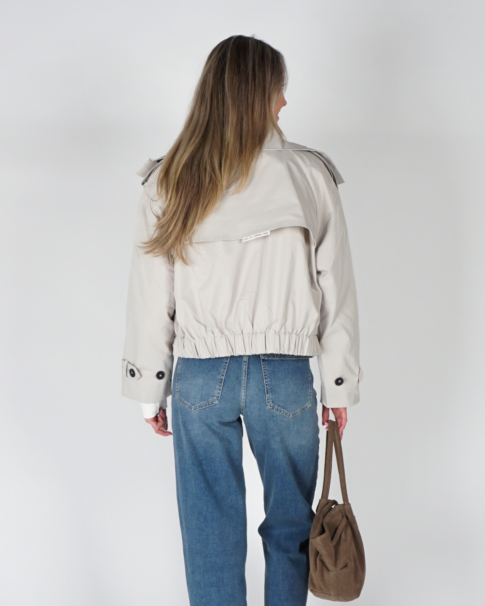 BOMBERJACK MET TRENCHCOATDETAILS BEIGE