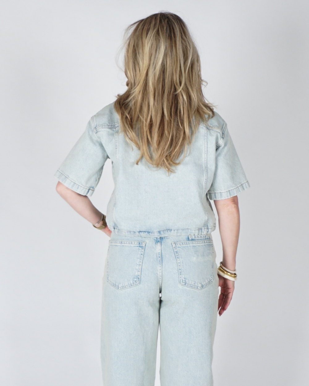 OVERSIZED DENIM JACKET LICHTBLAUW