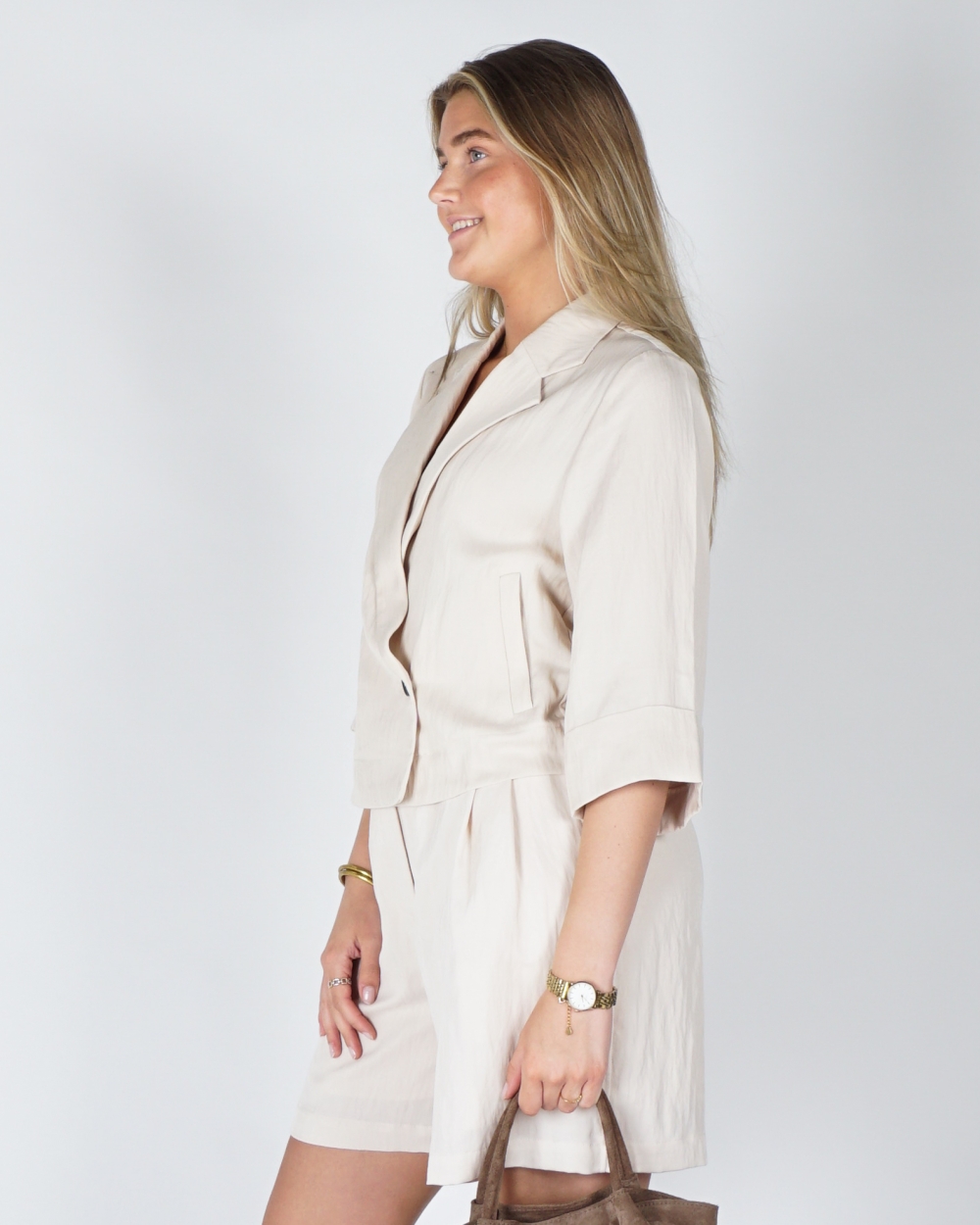 BLAZER MET KIMONOMOUWEN ECRU