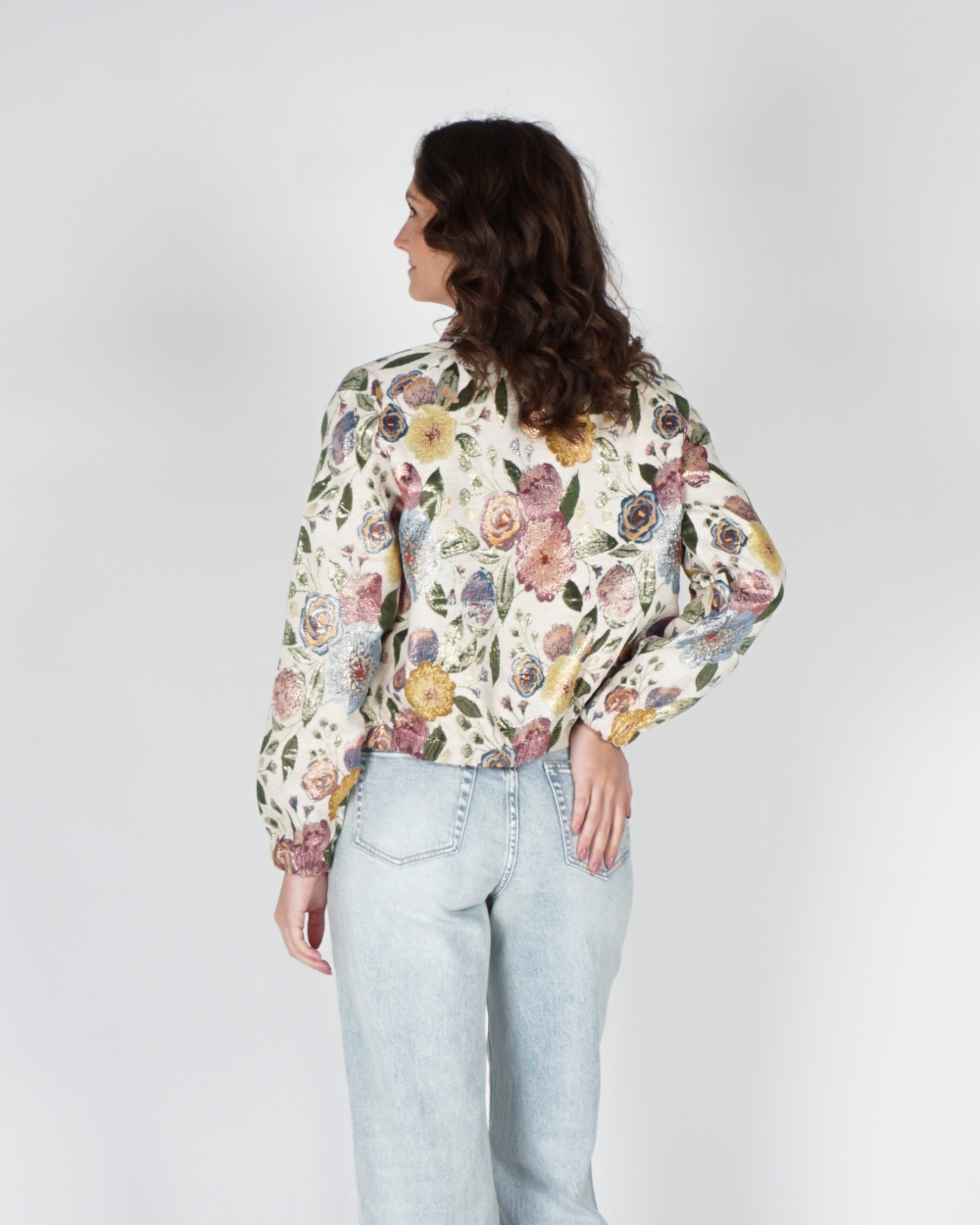 BOMBERJACK MET BLOEMEN ECRU