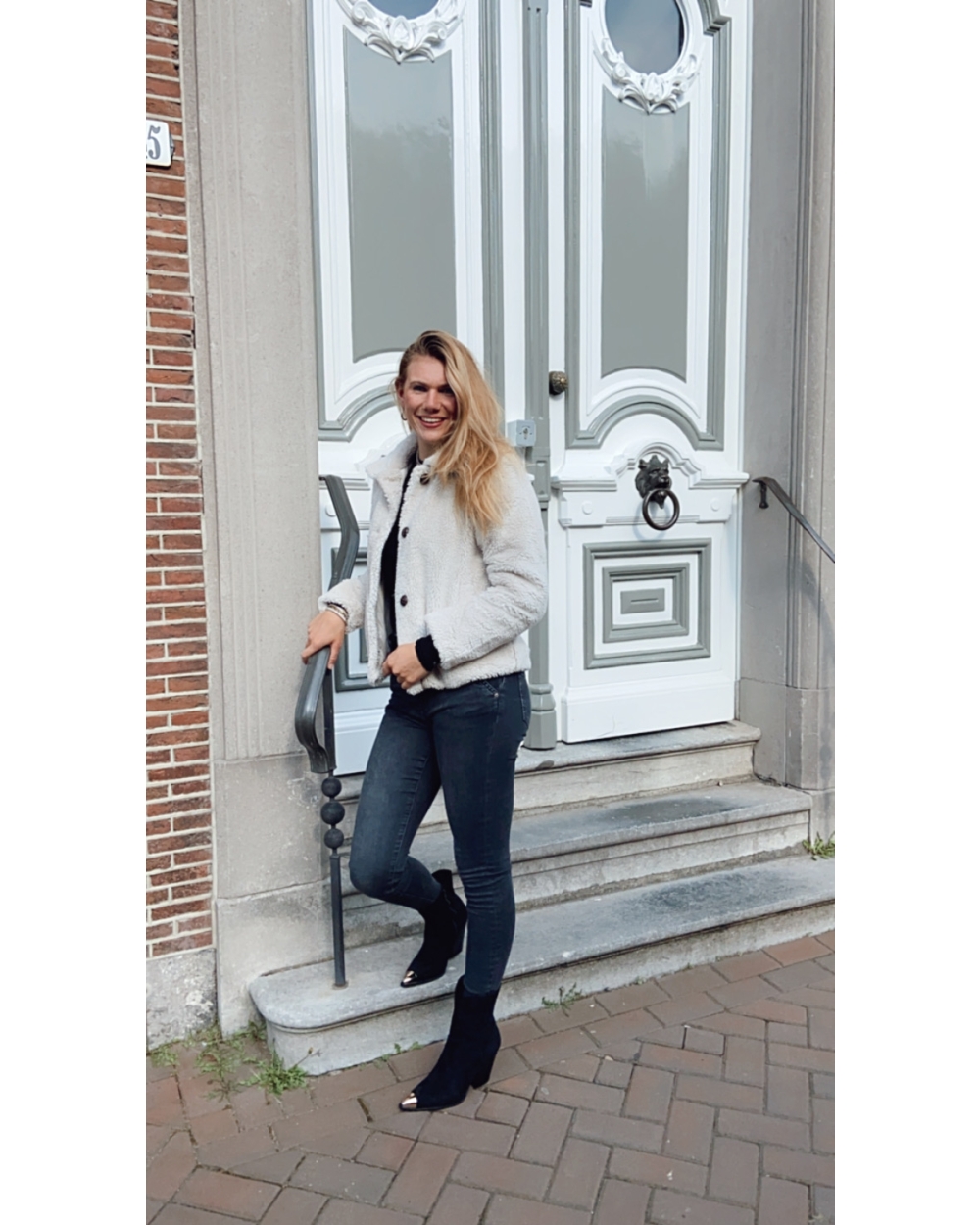 EMILY TEDDY JACKET 