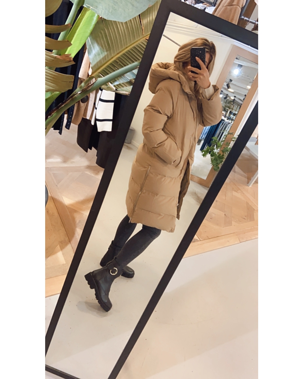 LANGE PUFFER JAS BEIGE