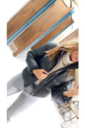 Zwart 