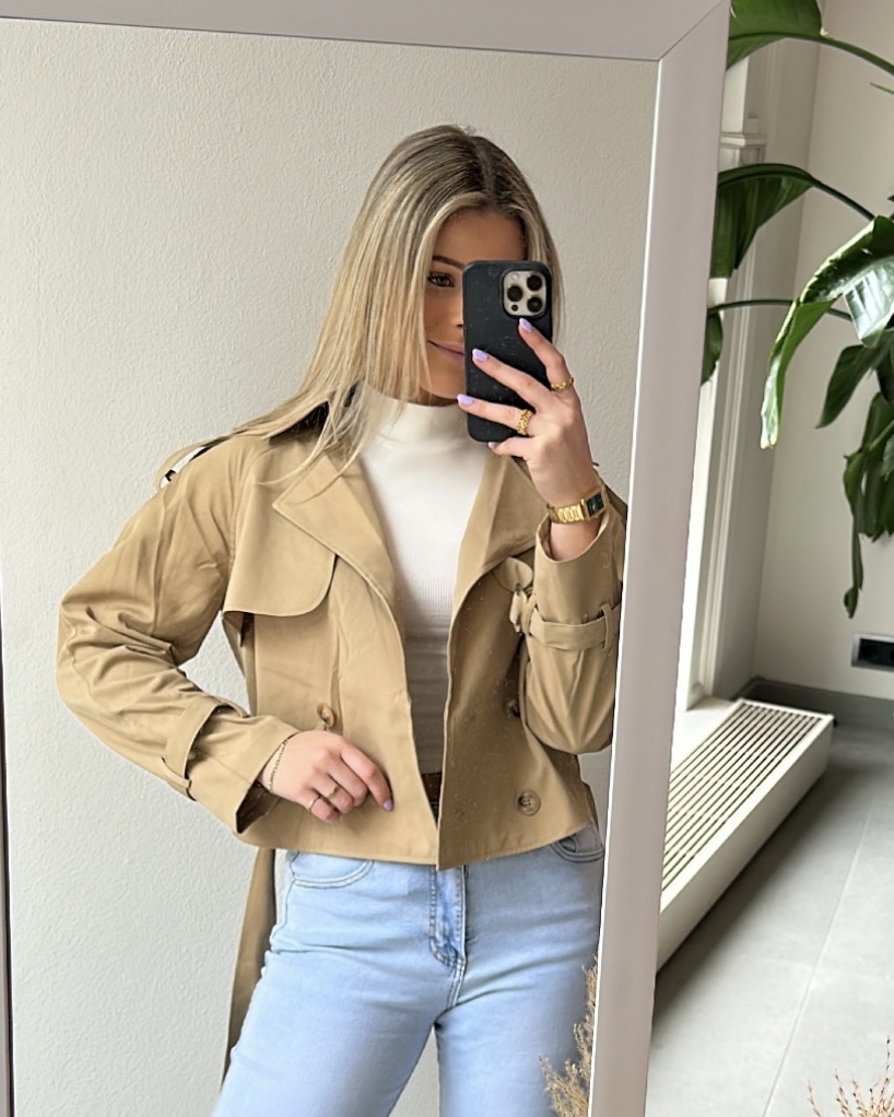 KORTE TRENCHCOAT CAMEL